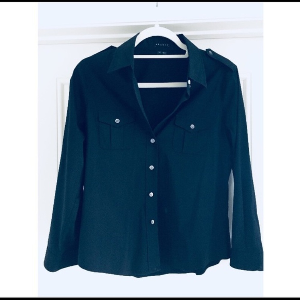 Theory 3/4 sleeve black top